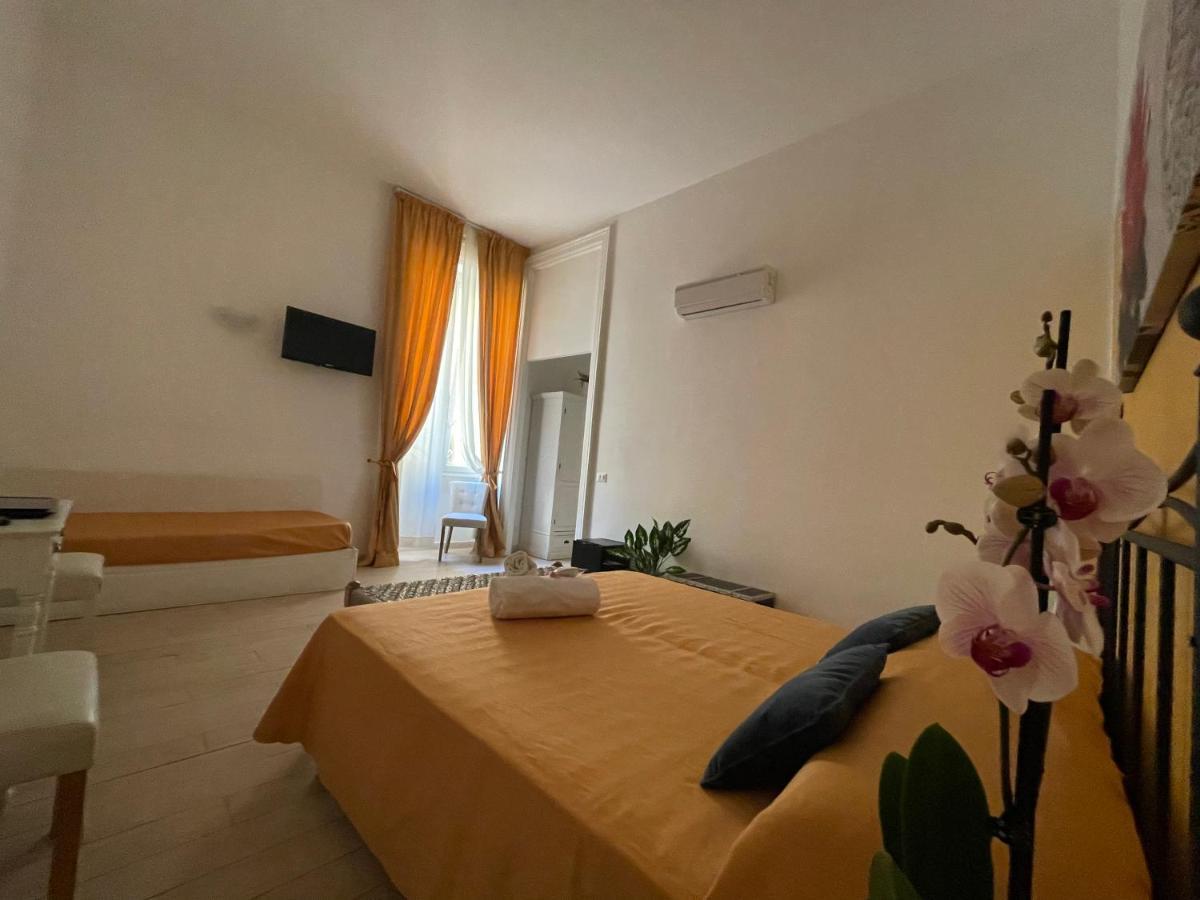 Ad Cavour Luxury Rooms - By Ad Roma المظهر الخارجي الصورة