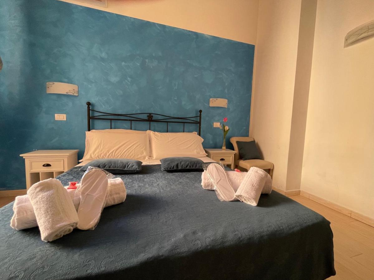 Ad Cavour Luxury Rooms - By Ad Roma المظهر الخارجي الصورة