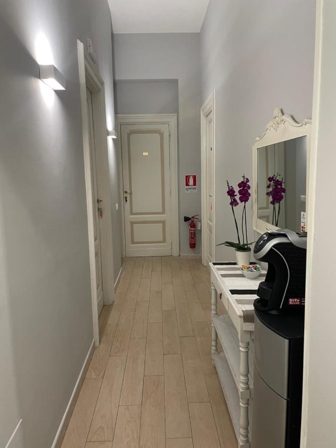 Ad Cavour Luxury Rooms - By Ad Roma المظهر الخارجي الصورة