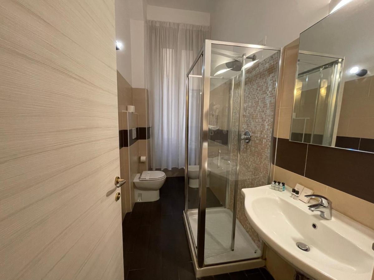 Ad Cavour Luxury Rooms - By Ad Roma المظهر الخارجي الصورة