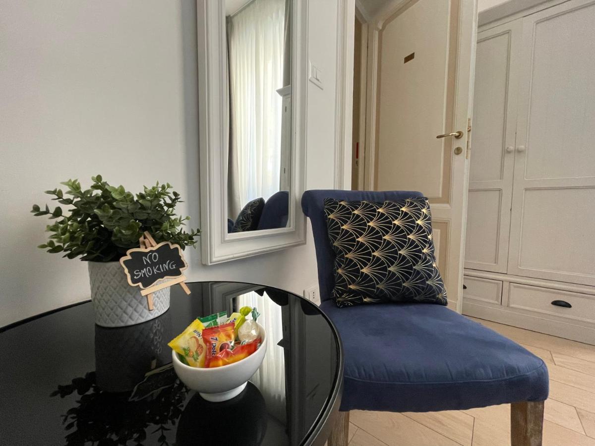 Ad Cavour Luxury Rooms - By Ad Roma المظهر الخارجي الصورة