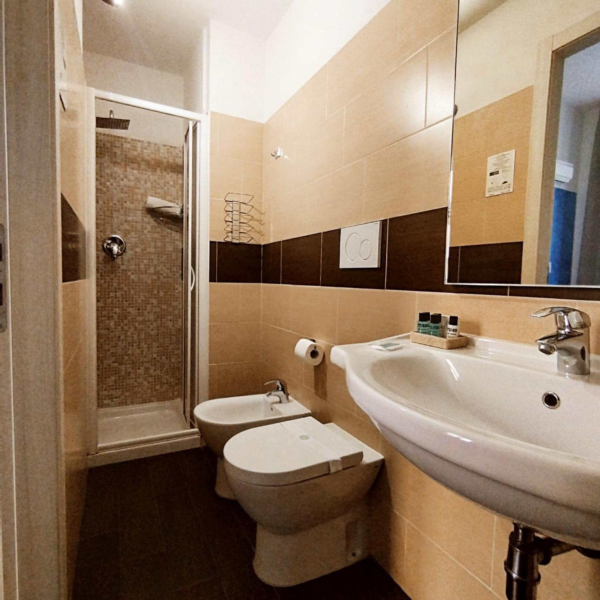 Ad Cavour Luxury Rooms - By Ad Roma المظهر الخارجي الصورة