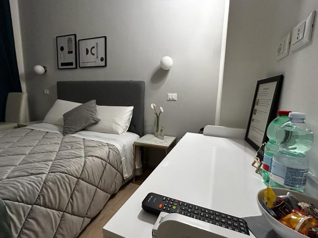 Ad Cavour Luxury Rooms - By Ad Roma الغرفة الصورة