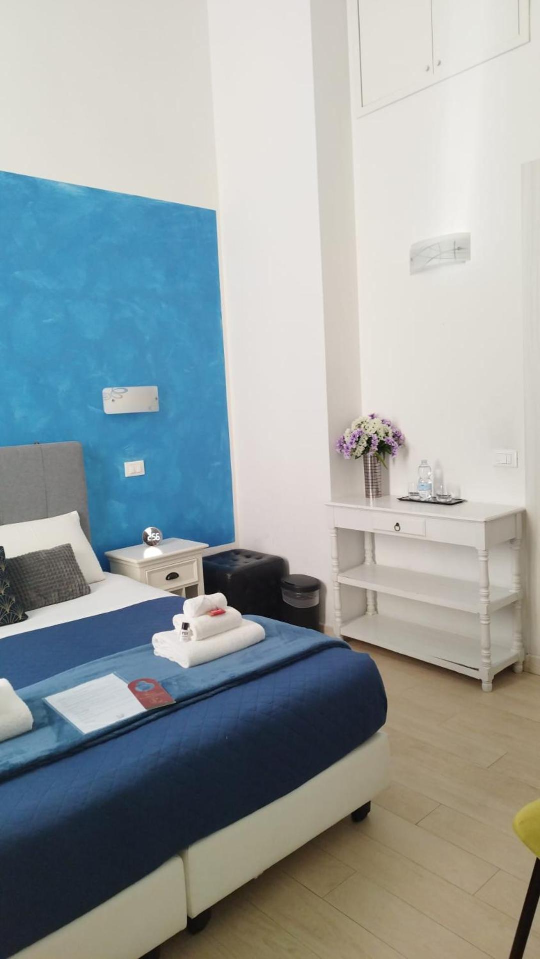 Ad Cavour Luxury Rooms - By Ad Roma الغرفة الصورة